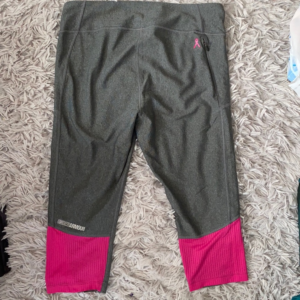 Women’s xl Under Armour capri leggings